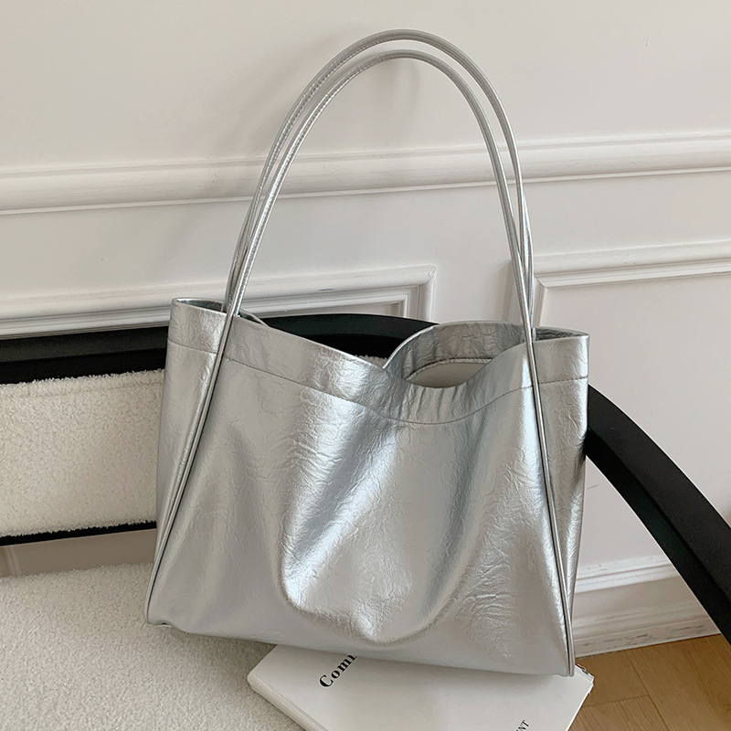 Luxury Bags Reseller - Lässige Große Shopper-Taschen für Pendlerinnen Designer-Schultertaschen