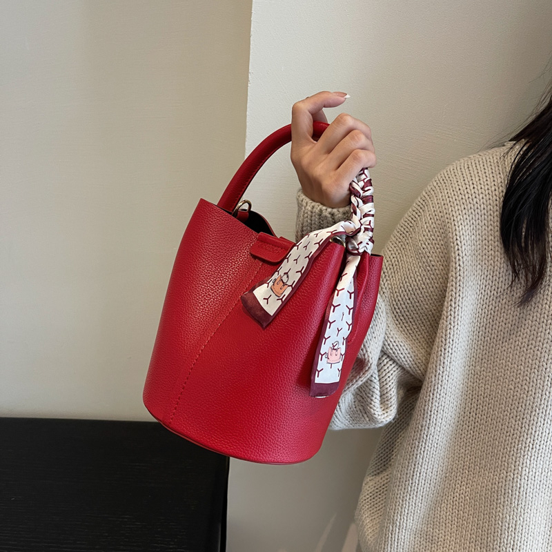 Rote PU-Eimer-Schulter- und Um – Luxury Bags For Women Sale Bewertung und Preis