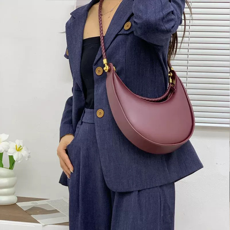 Klassische runde, schmale Mond – Luxury Bags 2026 Bewertung und Preis